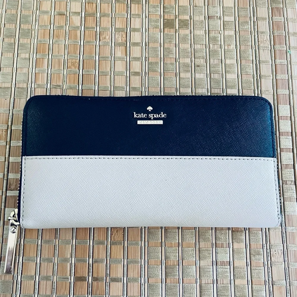 Kate Spade New York Cameron Street Lacey Leather Wallet